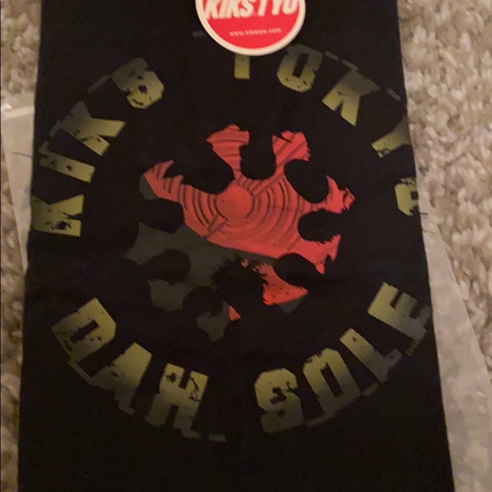 Kiks Tyo t shirt brand new